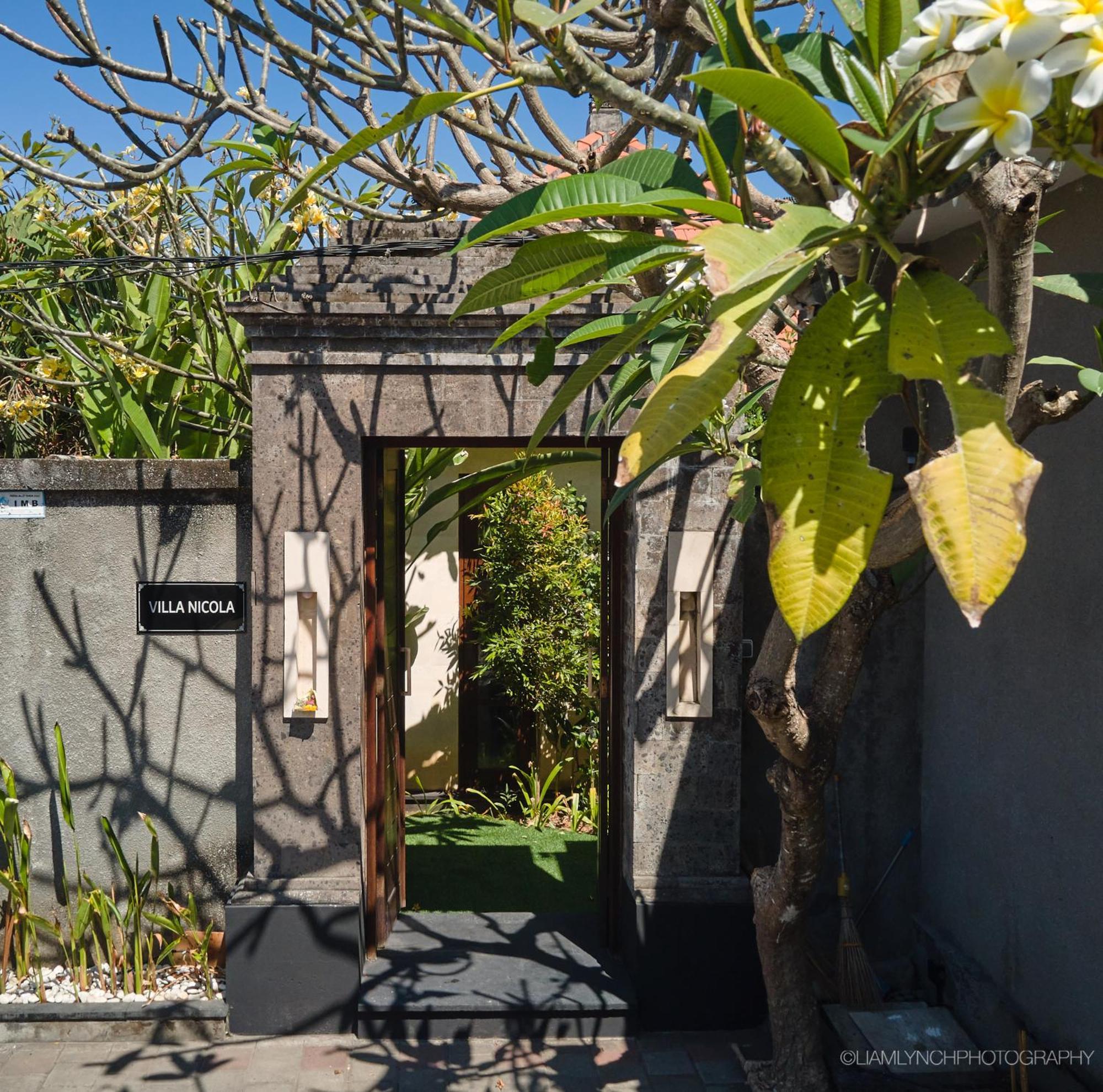 Villa Nicola Seminyak  Exterior photo